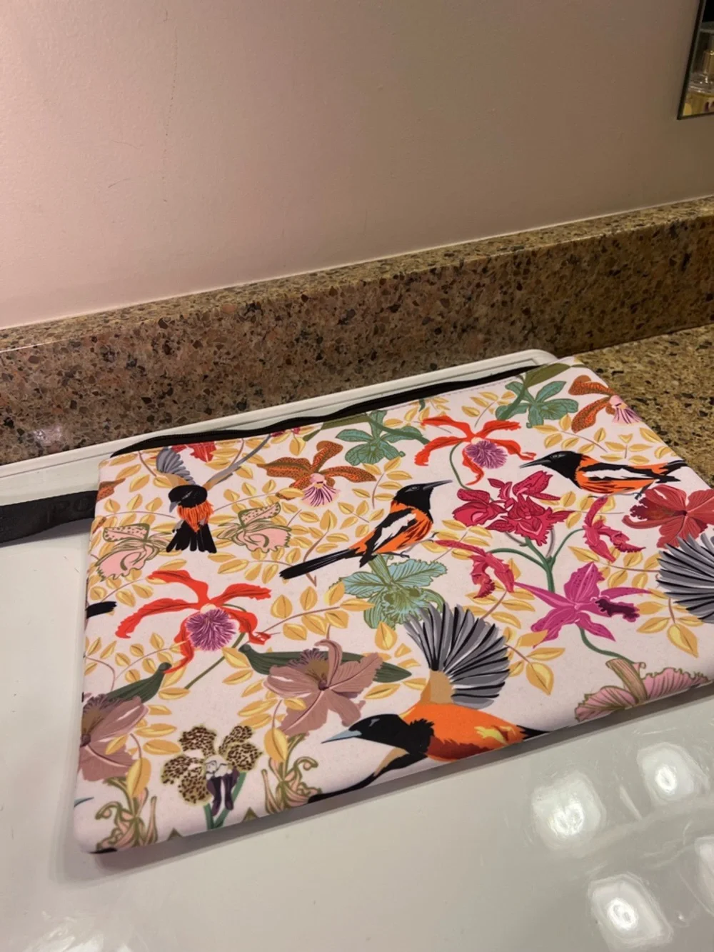 Popups Floral Computer Sleeve Bag Carrier Neoprene 11”x15” Zips Close